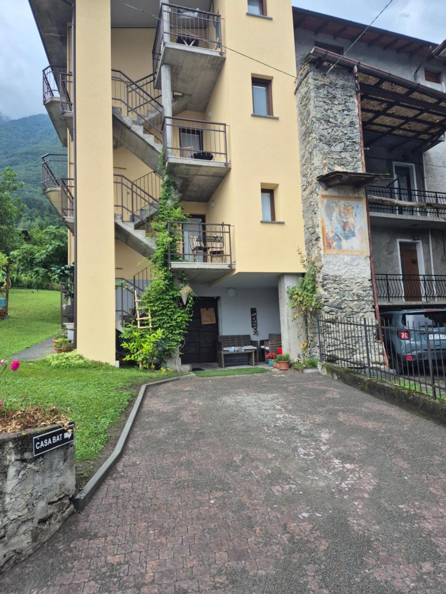 Casa Bat Apartment Mantello Exterior photo